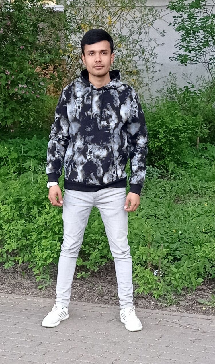  43350553  Batyr, 25 ,    