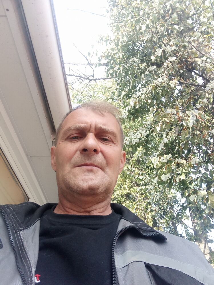  46103293  , 61 ,    
