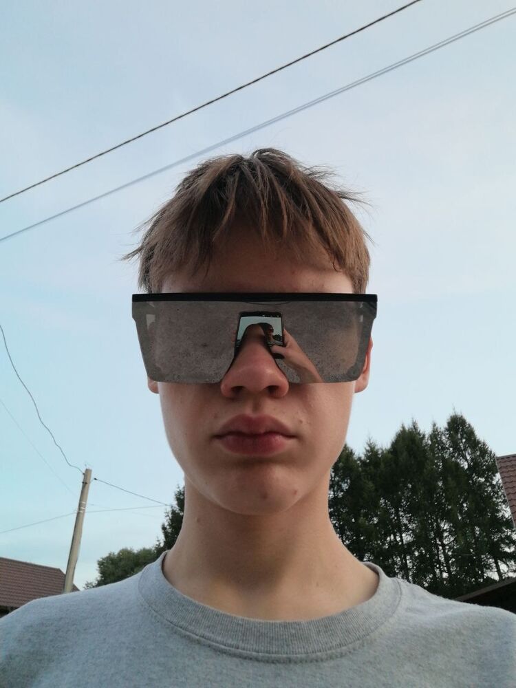  31740433  , 21 ,    