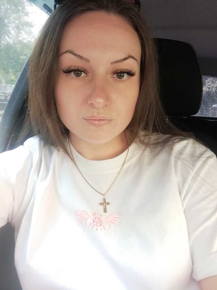  52572833  , 28 ,    