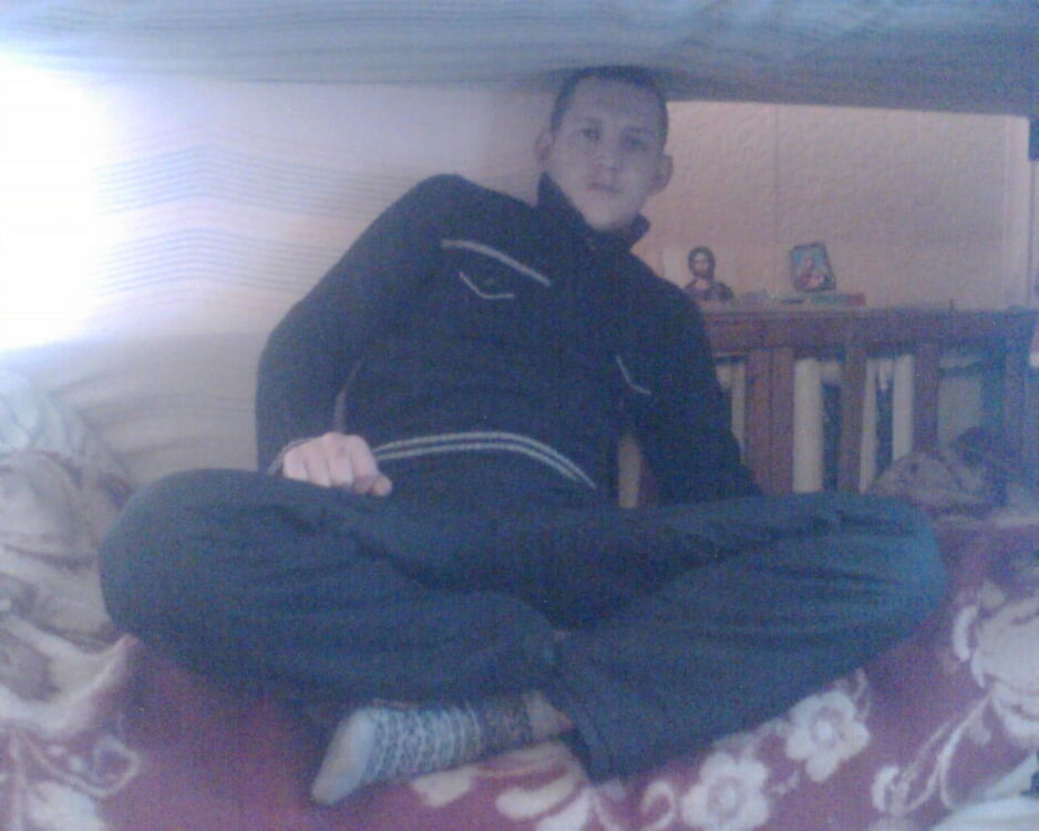  ,   Den, 34 ,   