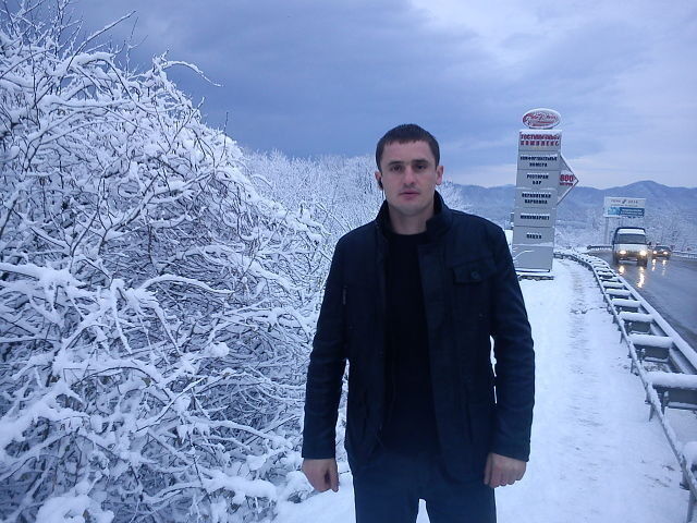  9072863  Andrei, 38 ,    -