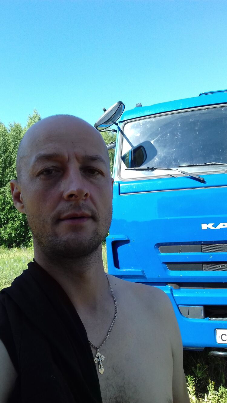  23681703  , 41 ,    