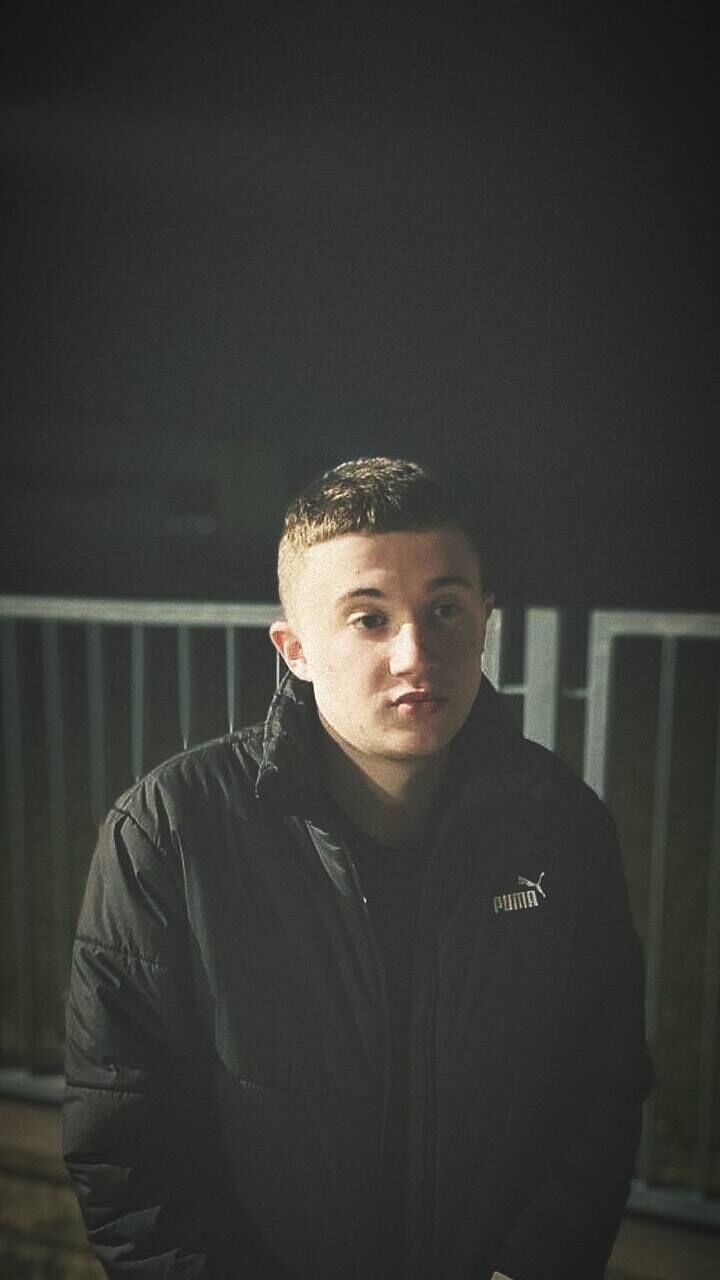  ,   Vlad, 21 ,   ,   