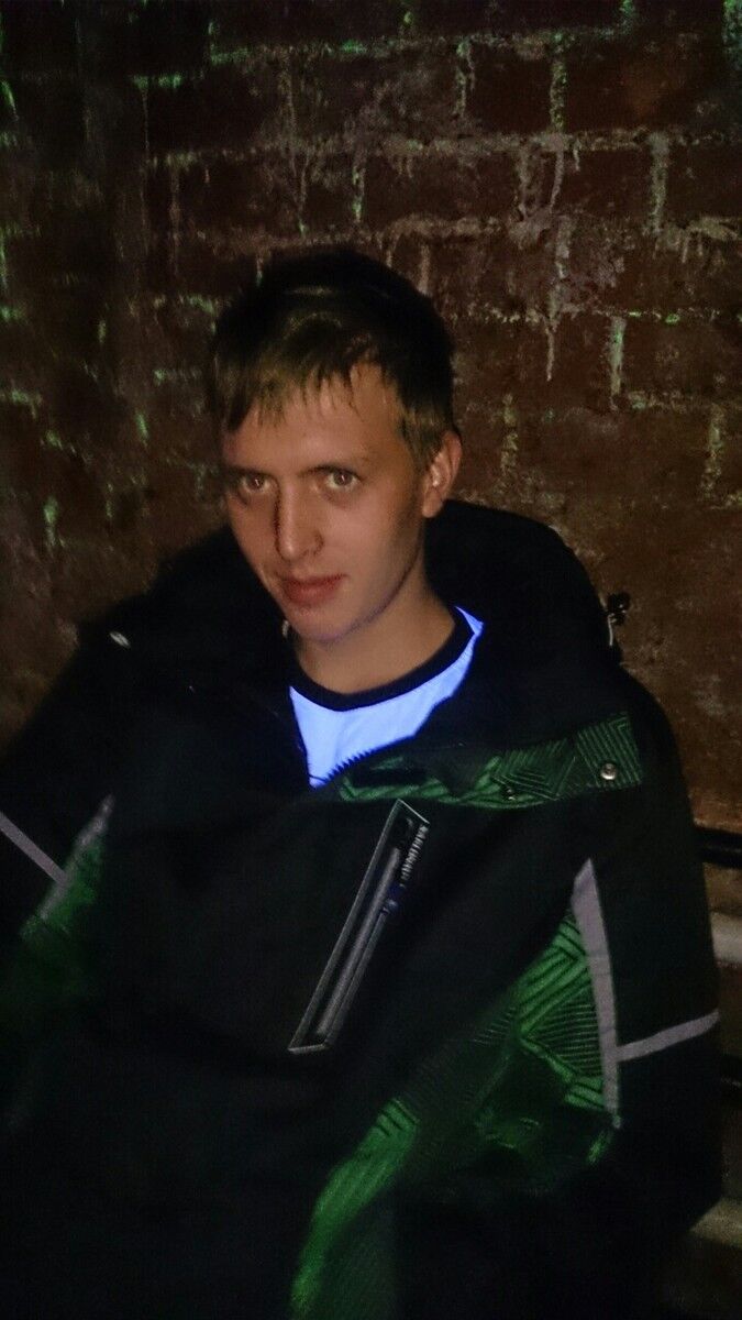  --,   , 32 ,   