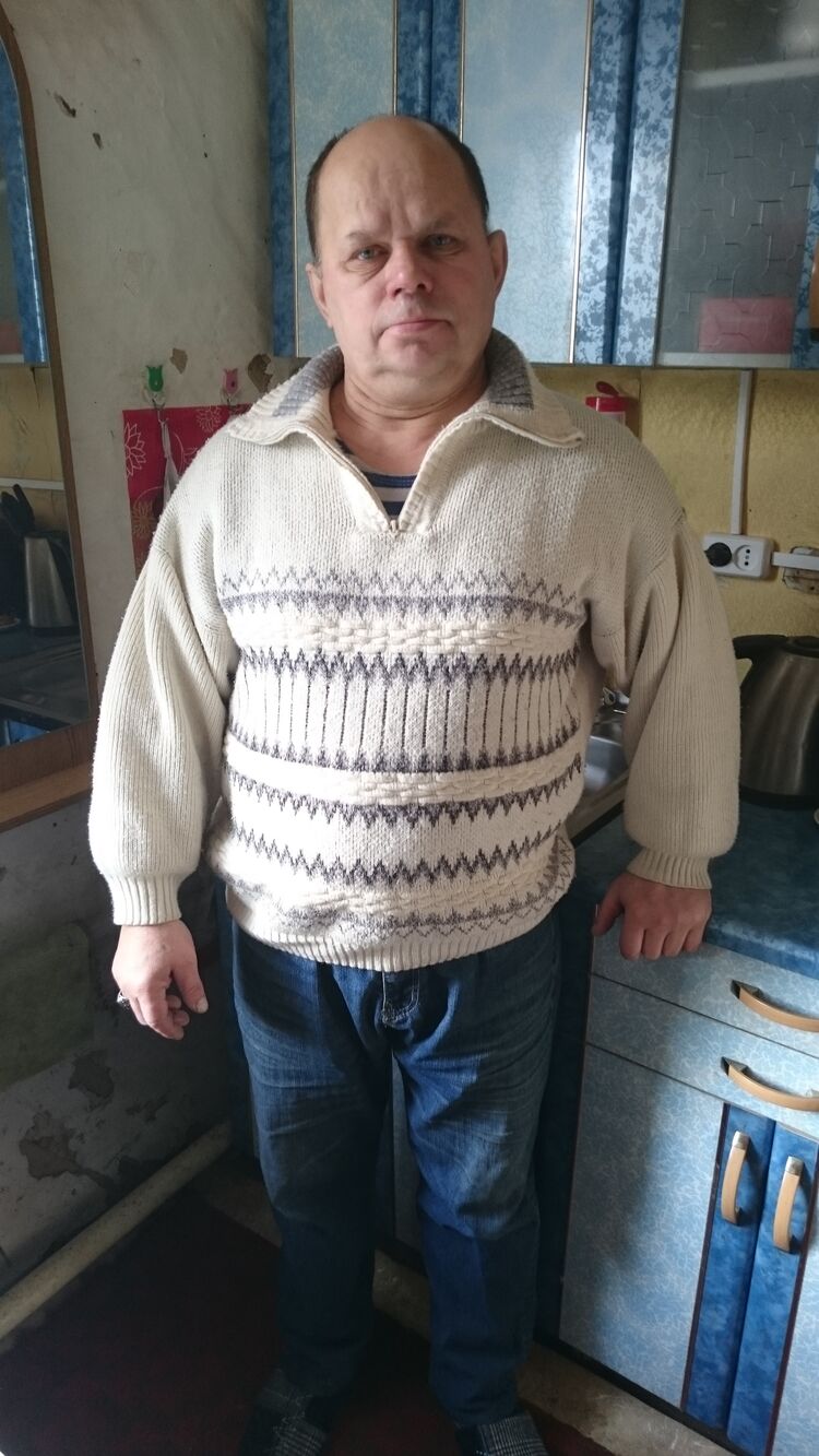  31422483  Nikolai, 61 ,    