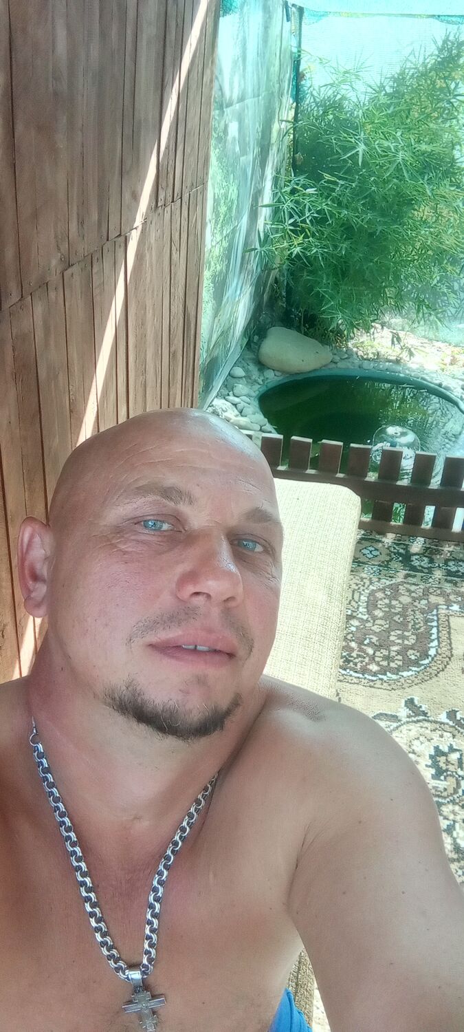  46702503  , 44 ,    