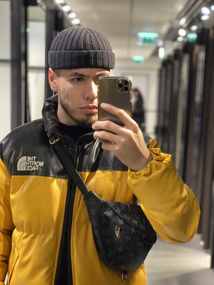  24219053  , 29 ,    -