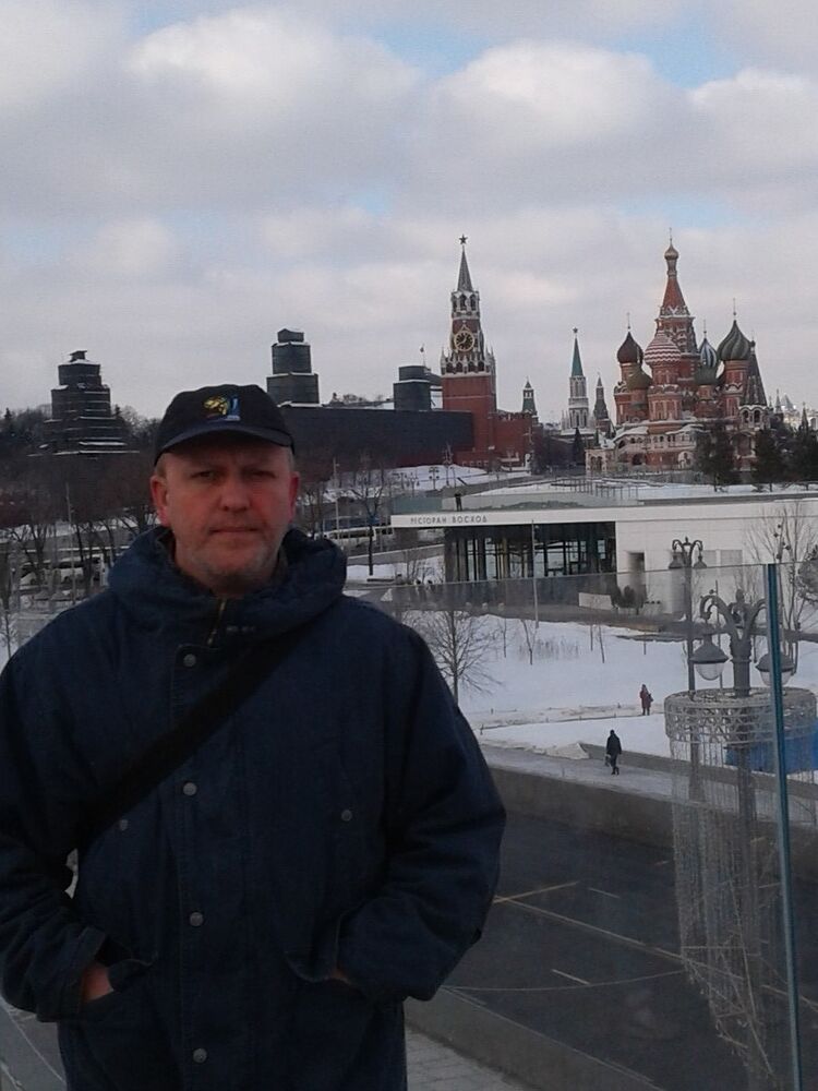  ,   Gena, 52 ,   ,   , c 