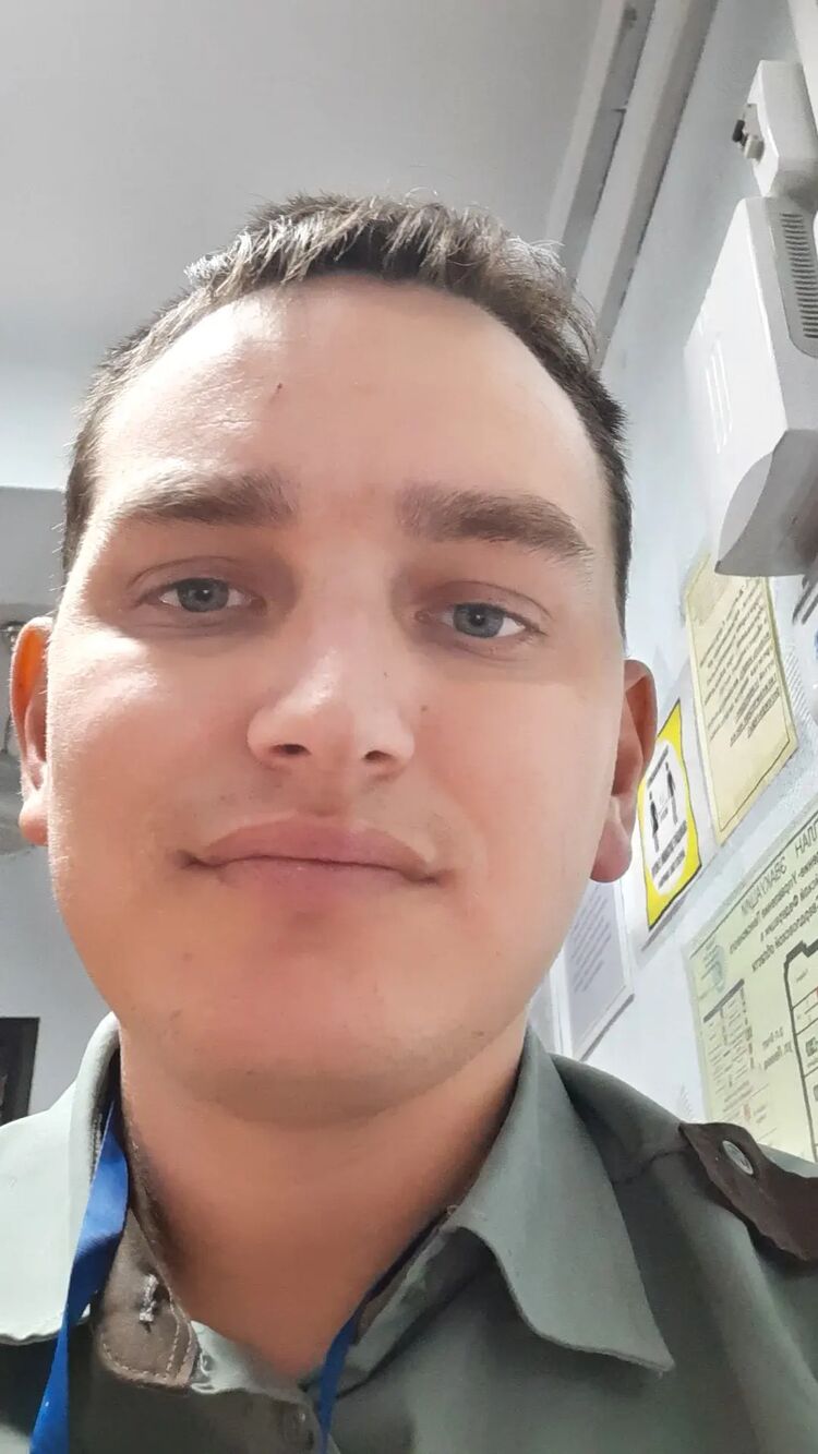 ���� 24182703 ������� Igor, 32 ����, ���� ���������� � �������������