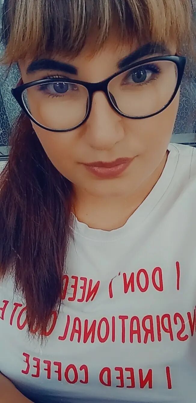  53040533  , 25 ,    