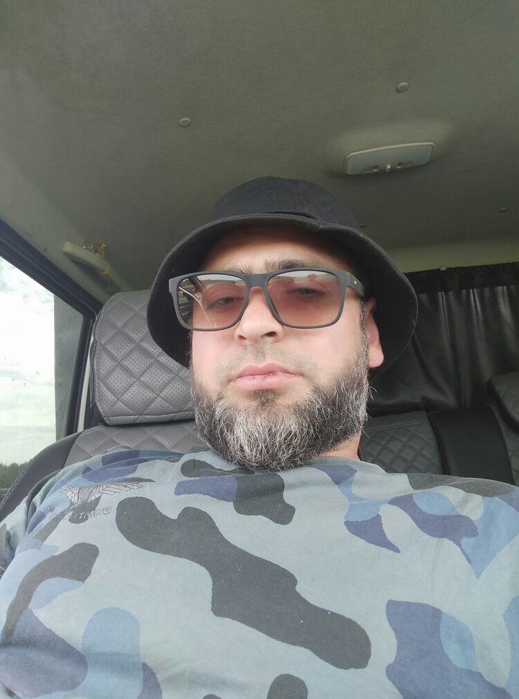  37454413  RASUL, 34 ,    