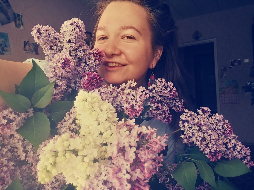  20058853  ASYA, 30 ,    