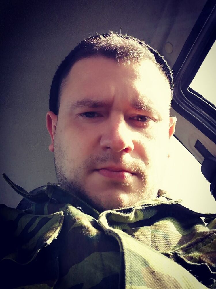  54457863  , 33 ,    -