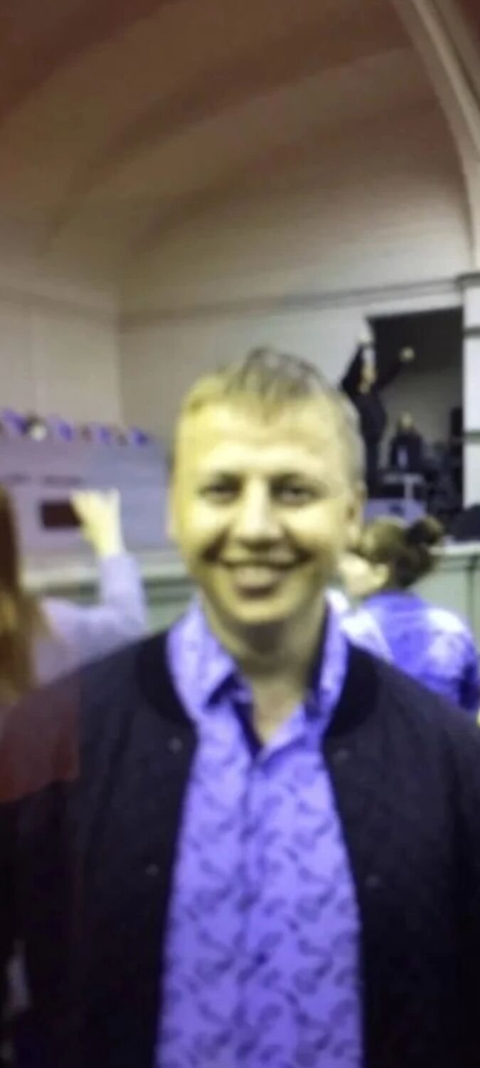  43249413  Kotik, 41 ,    -