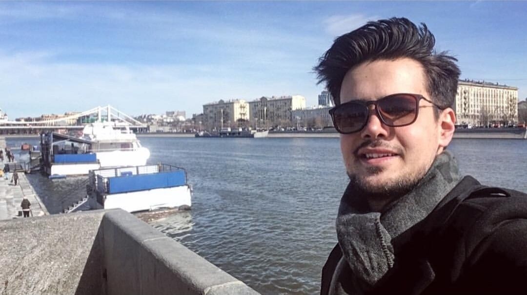  ,   Dario, 40 ,   ,   , c 