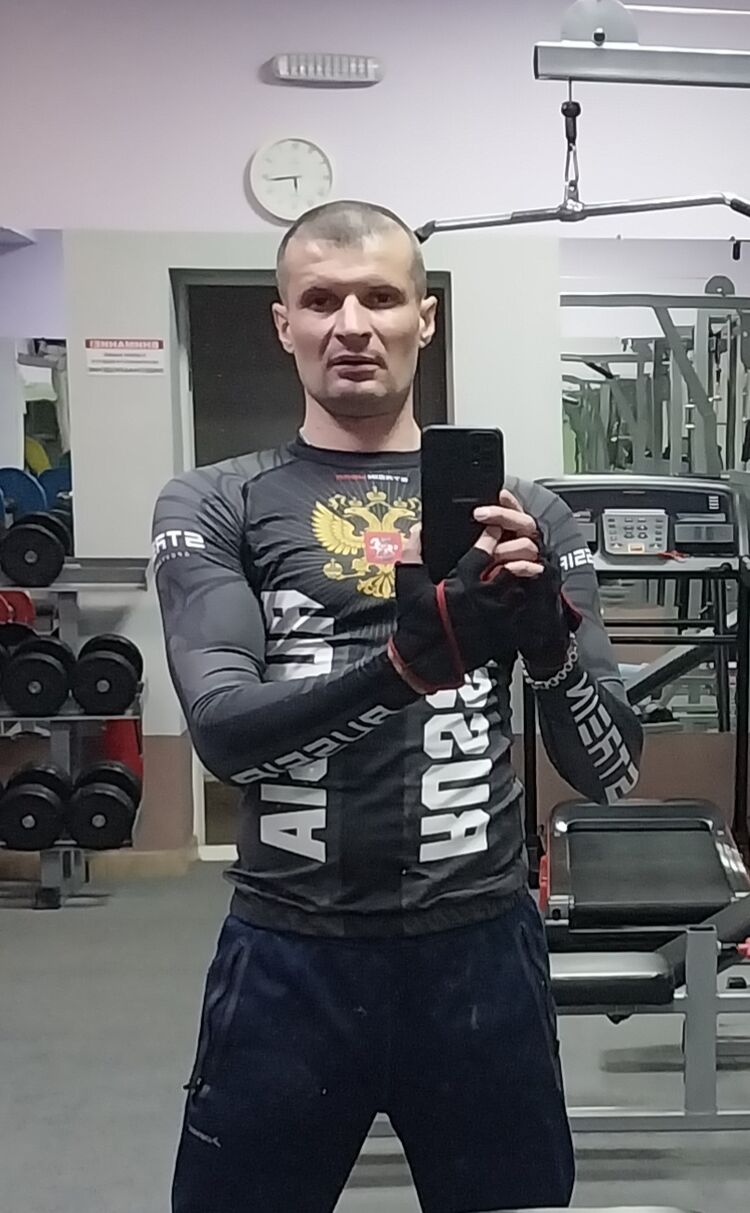  42480773  , 39 ,    