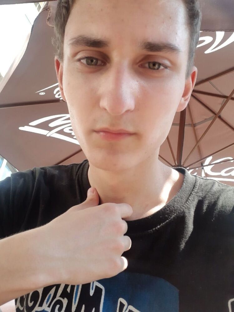  35901933  , 22 ,    