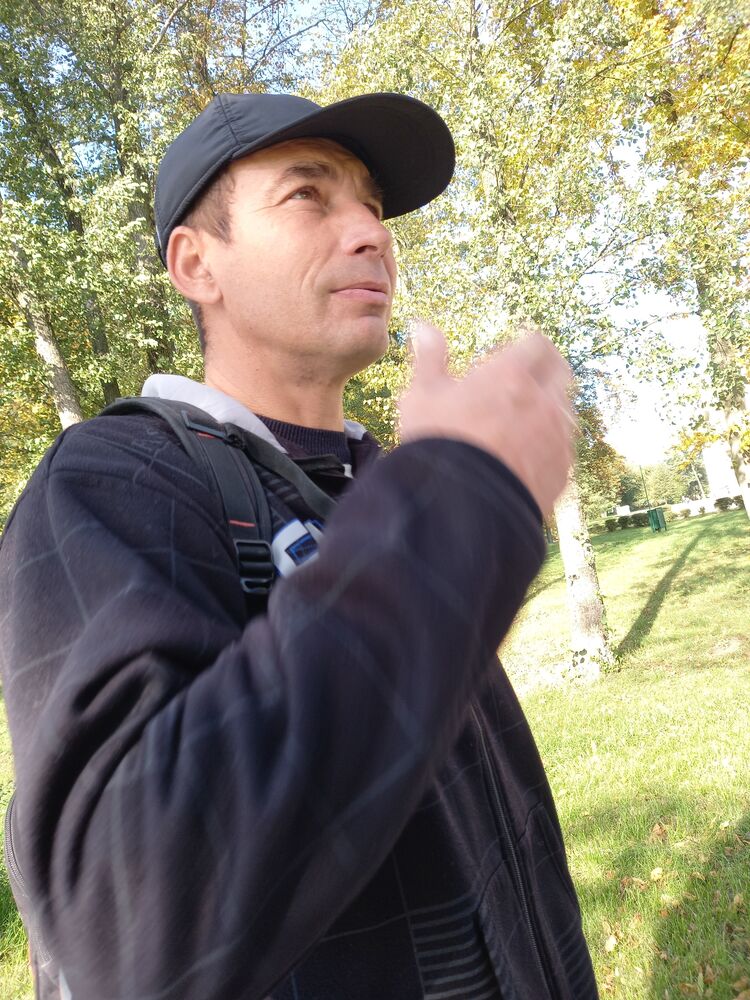  ,   Eduard, 46 ,   ,   