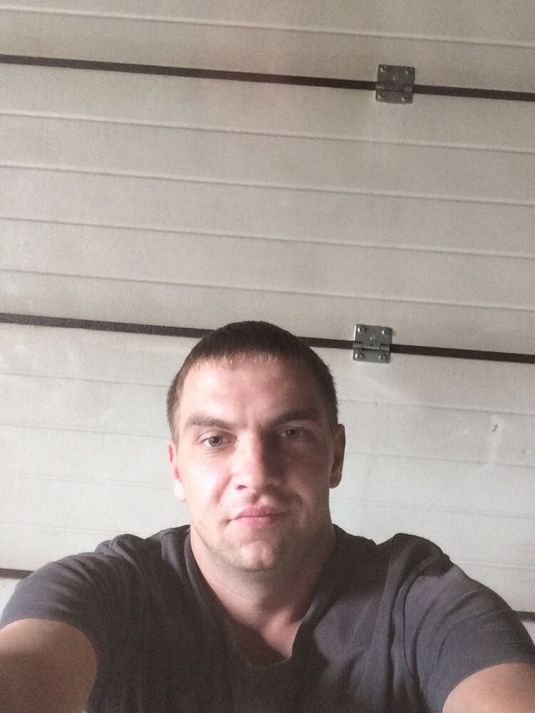  13327083  , 37 ,    