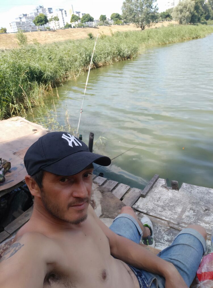  37312863  , 34 ,    