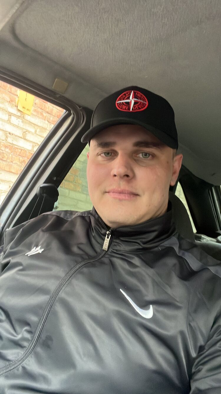  54711243  , 30 ,    --