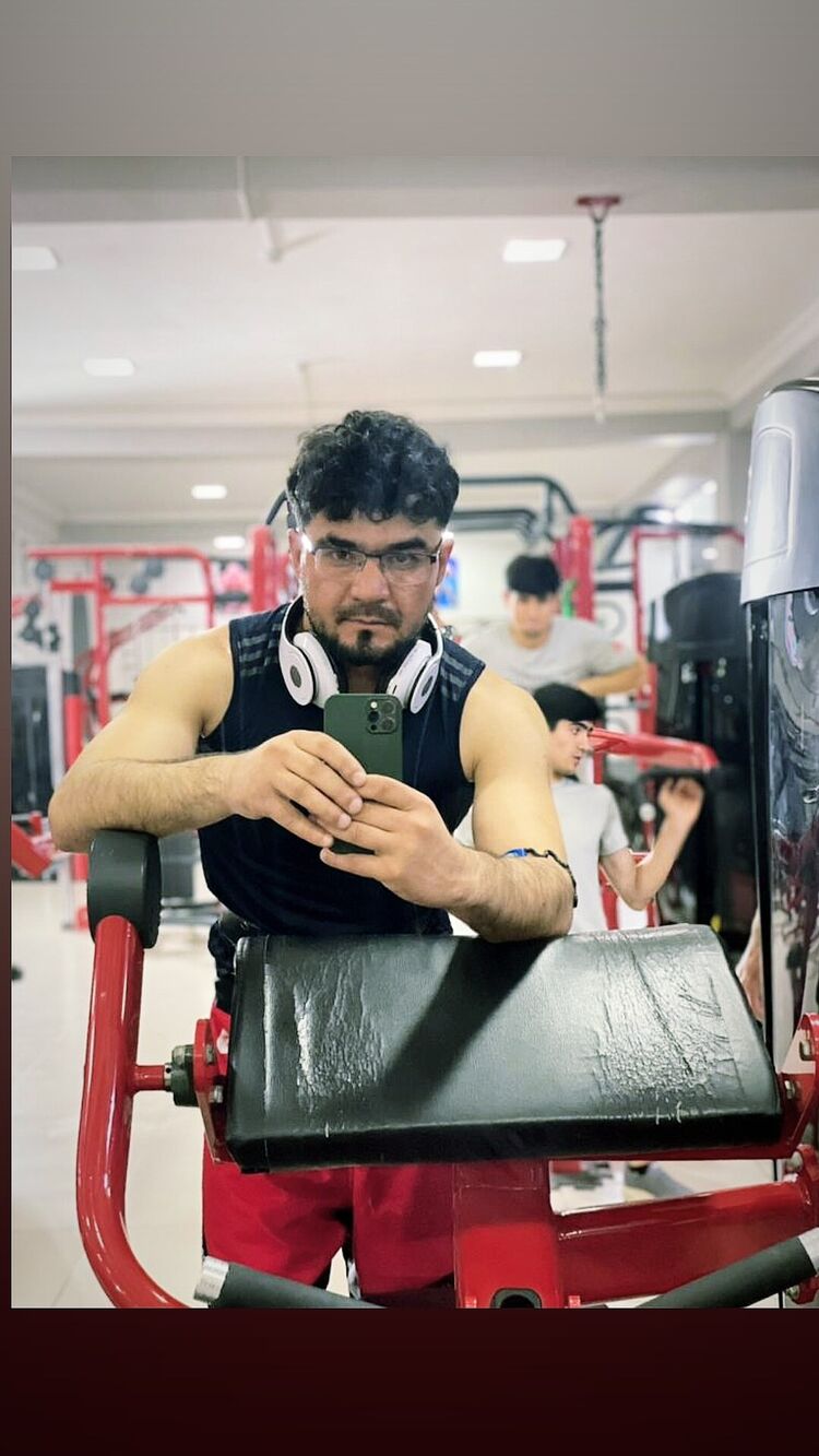  ,   , 29 ,   ,   