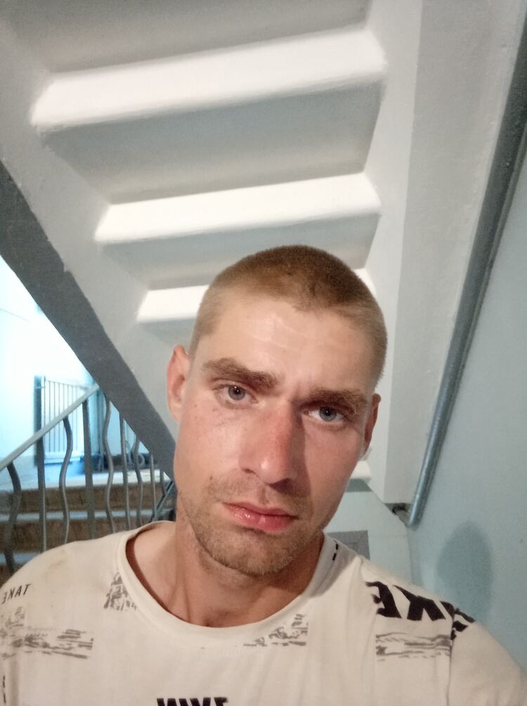  45926313  , 32 ,    