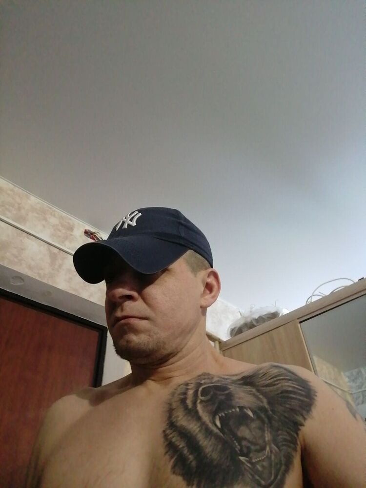  40412493  , 42 ,    