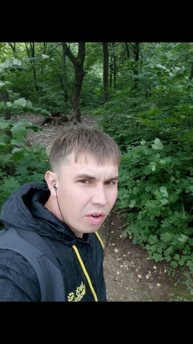  ,   Igor, 39 ,   ,   