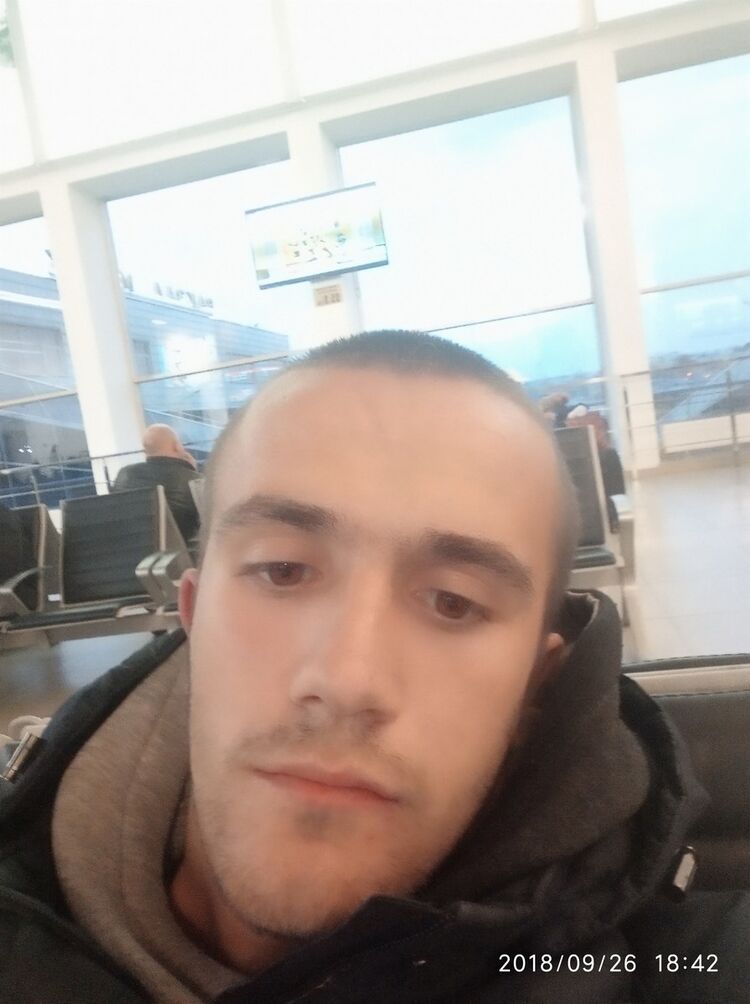  15958213  , 28 ,    