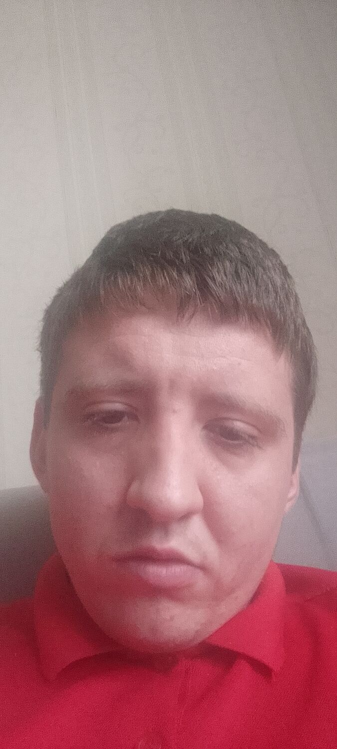  52758833  Slava, 27 ,    