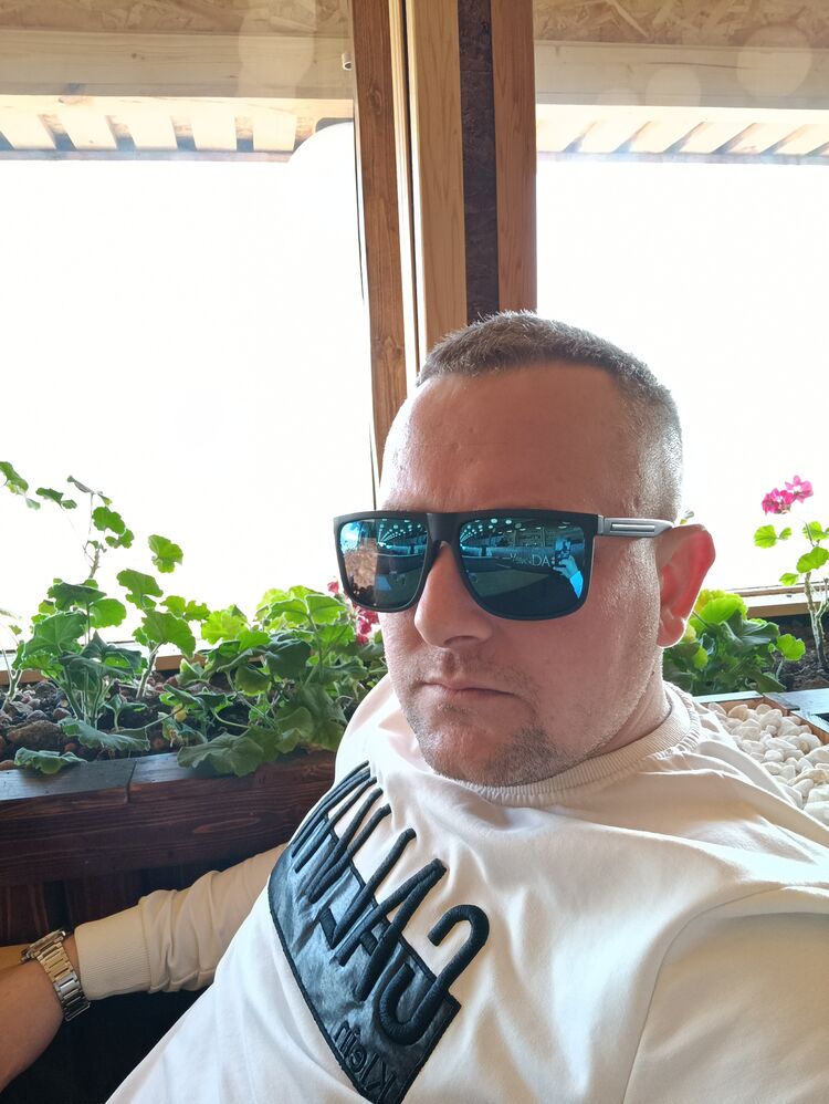  32758333  Calvin Klein, 34 ,    