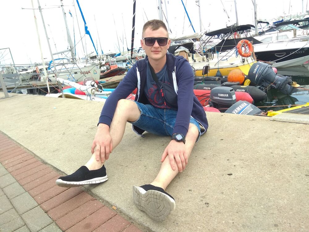  Bielany Wroclawskie,   Roma, 32 ,   ,   , c 