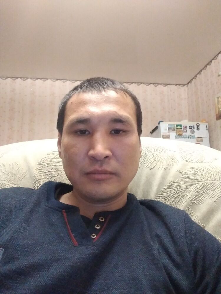  21571943  , 34 ,    -