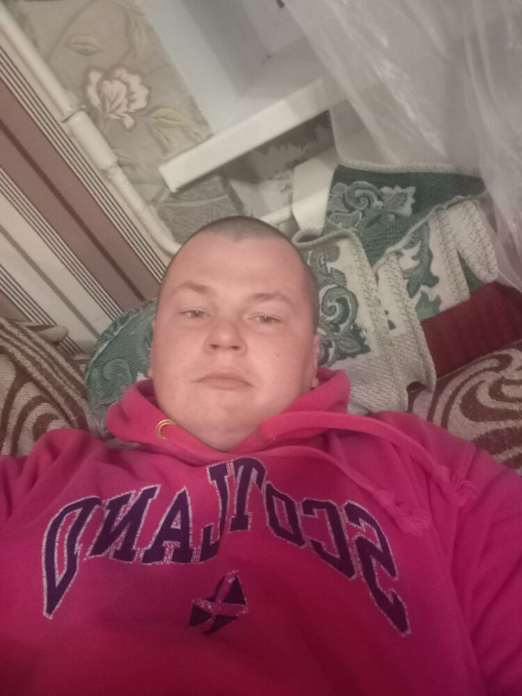  47753733  Stepan, 33 ,    