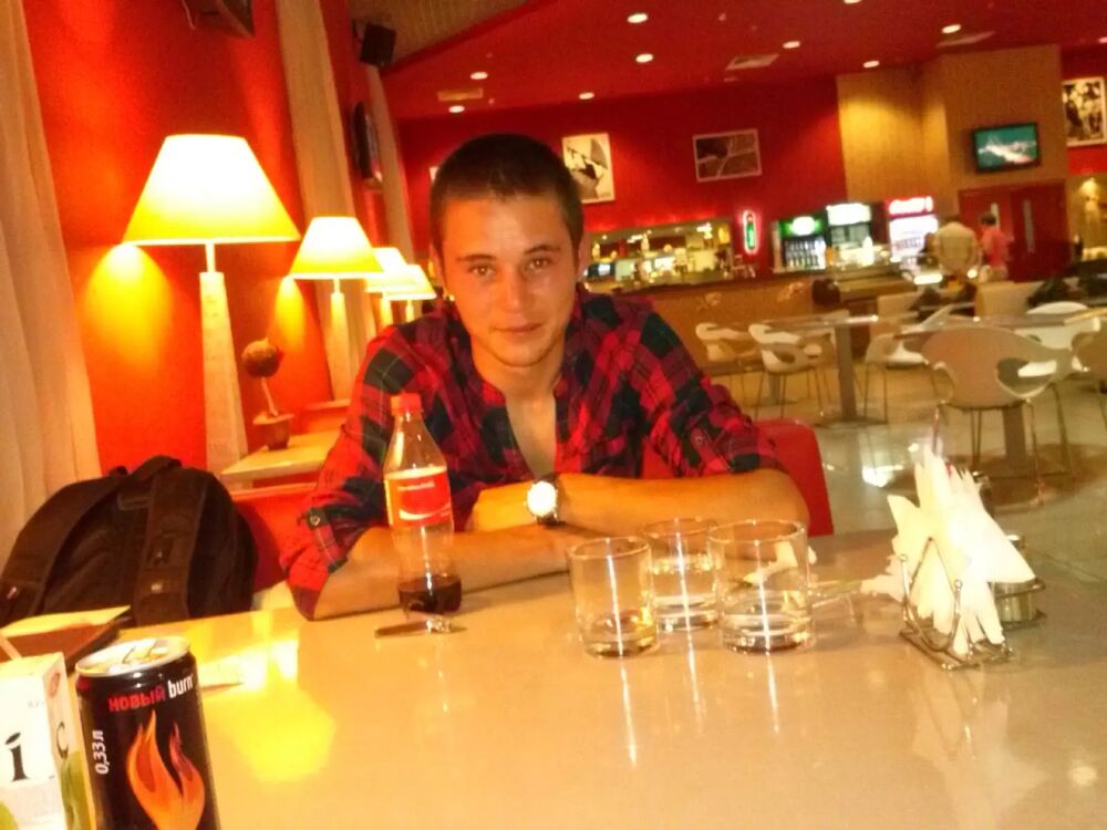  ,   Timur, 33 ,   ,   , c , 