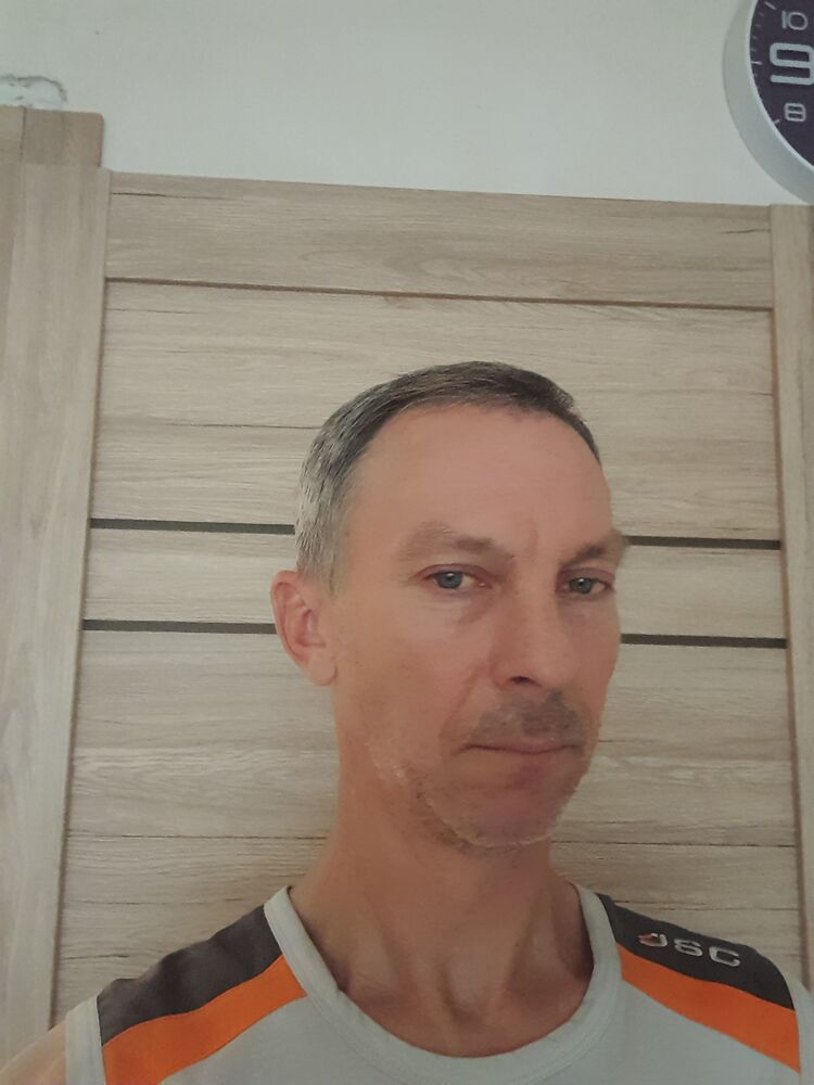  44945213  , 47 ,    