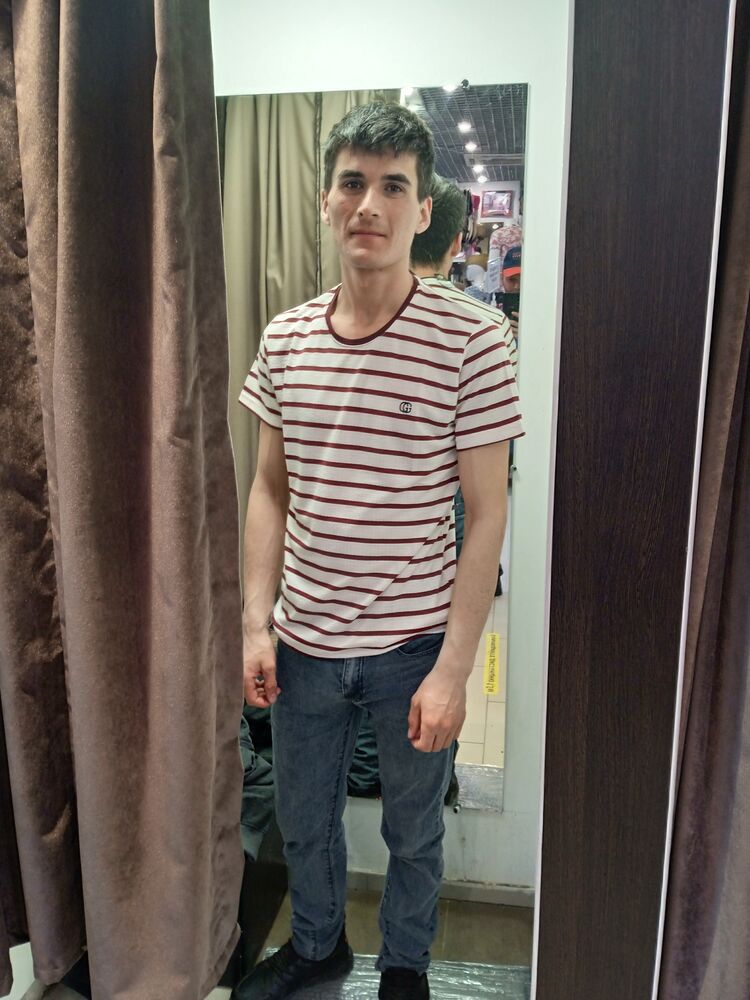  28142863  Ahmed, 29 ,    
