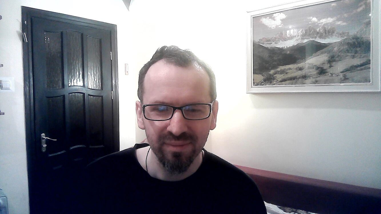  43814103  Alex, 44 ,    