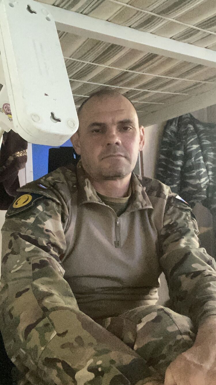  41735583  Igor, 47 ,    