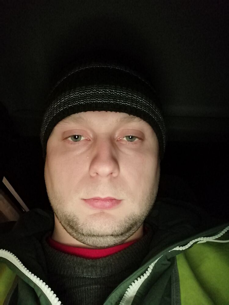 ���� 29818703 ������� �����, 37 ���, ���� ���������� � ������������