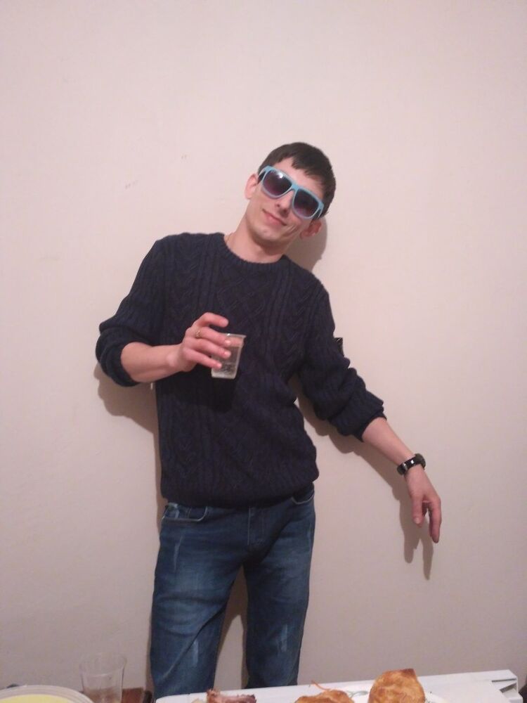  ,   Vitalie, 38 ,   ,   , c 