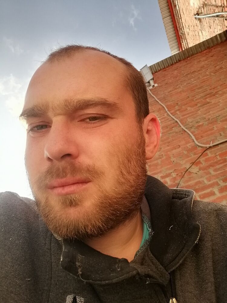  23587693  , 29 ,    