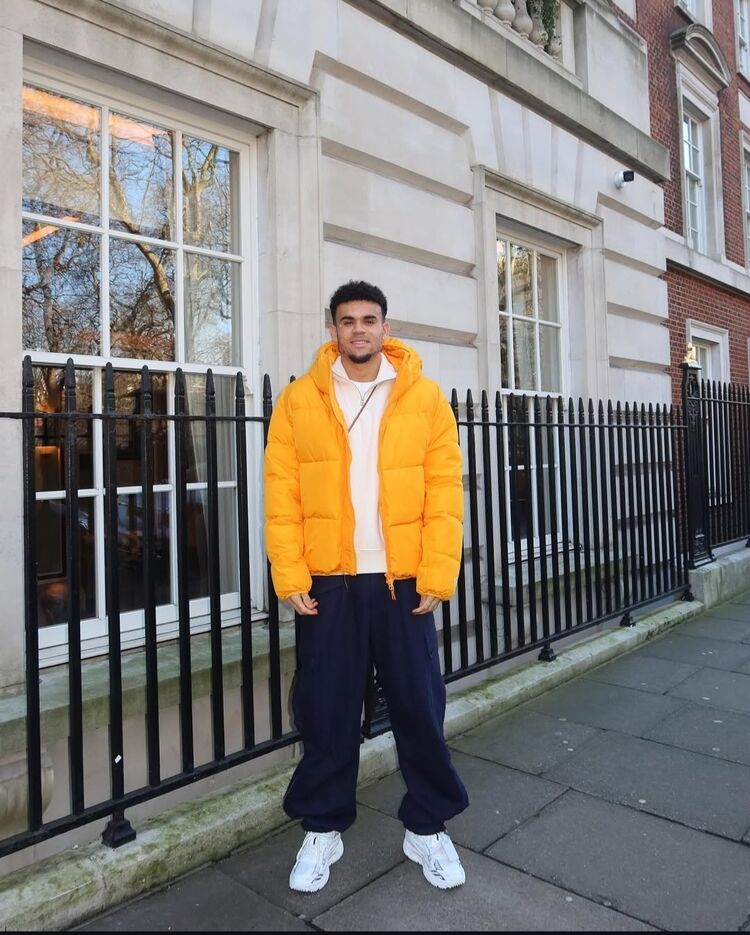 ���� 54818193 ����� ������, 23 ����, ���� ���������� � ������