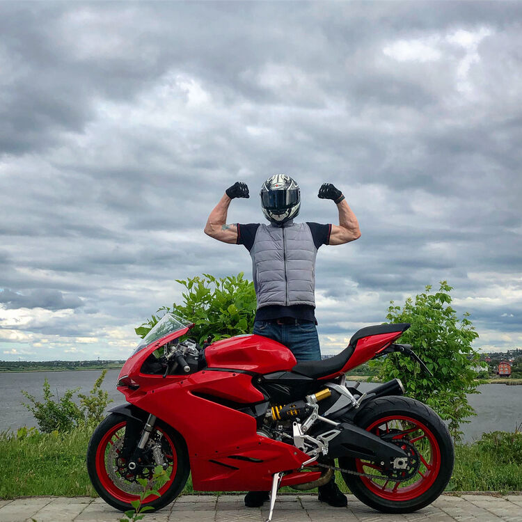 ���� 29449893 ������� Boss, 41 ���, ���� ���������� � ������