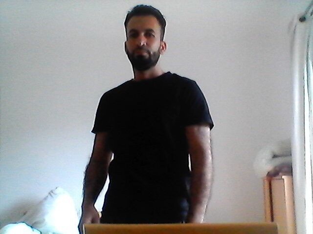  ,   Abesknder, 37 ,   ,   , c 