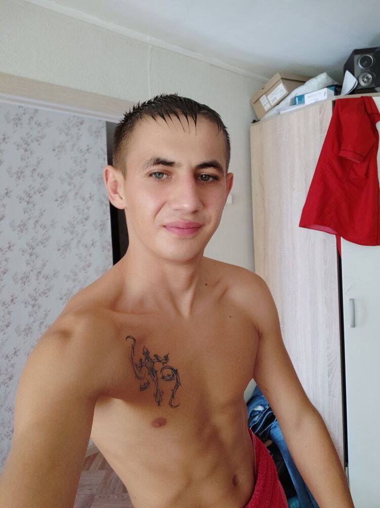  18004653  , 27 ,    