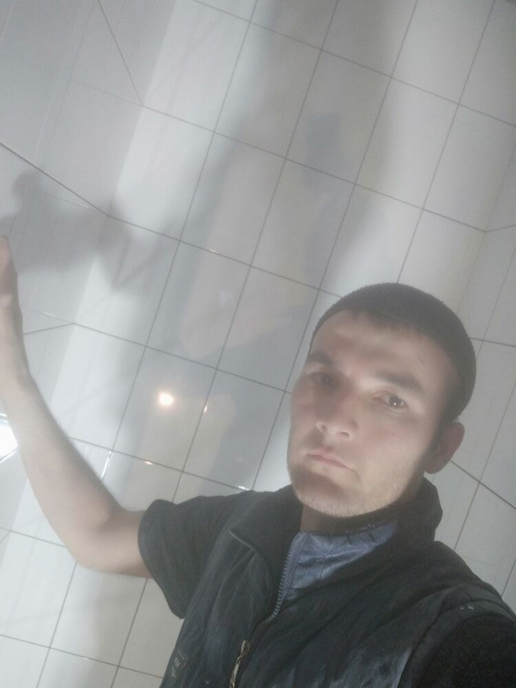  ,   Mirjaxon, 34 ,  