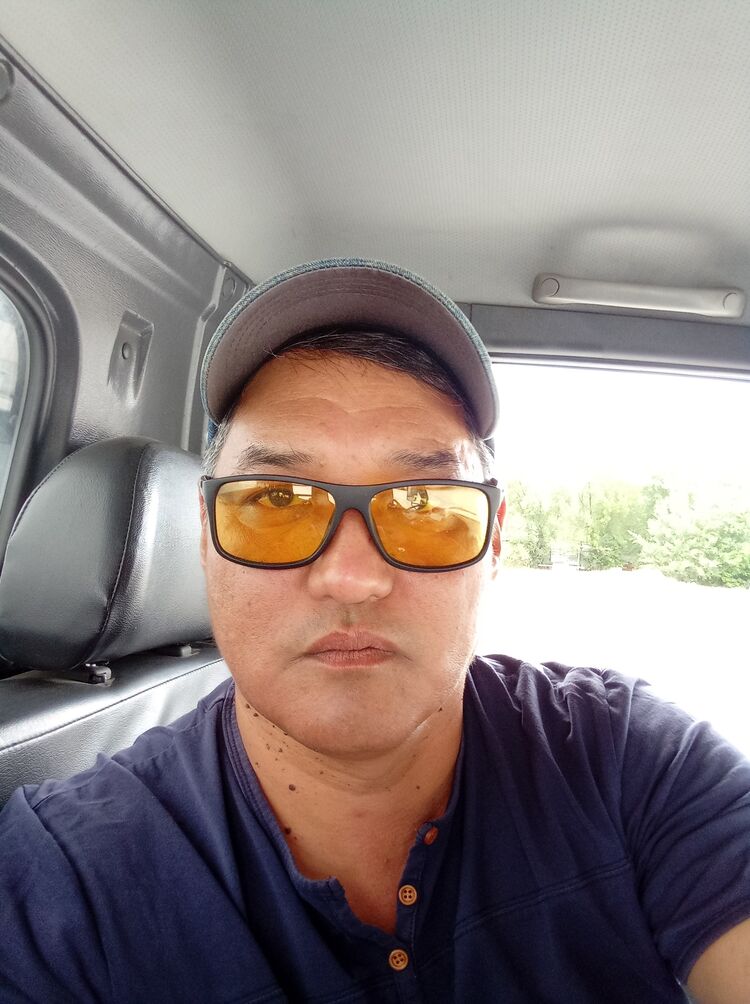  24157793  Nurik, 54 ,    